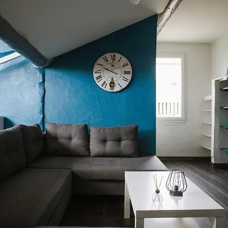 Appart Climatise Style Loft Avec Garage Béziers